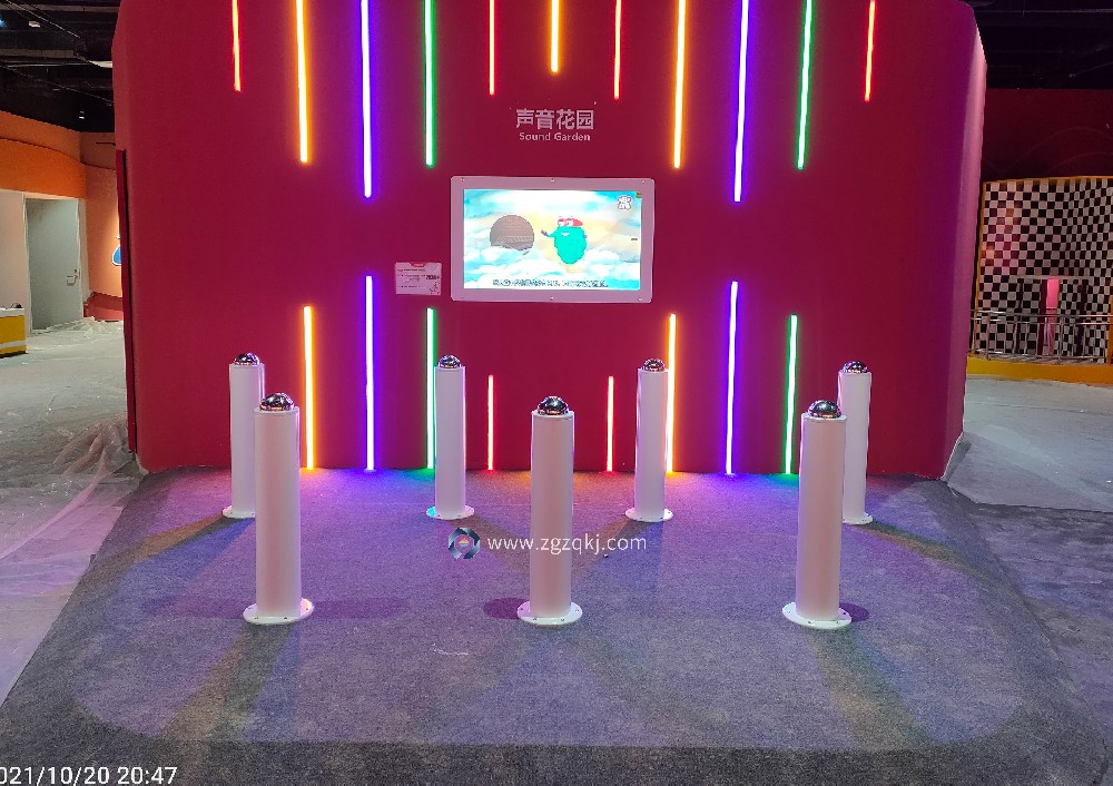 管道音樂科普互動裝置：在敲擊間奏響聲學奧秘